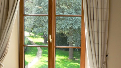 GLASSGOW WINDOWS : Fabricant De Fenêtres, Installation, Pose. Volets, Portes, Stores, Magasin de Fenêtres à Nanterre