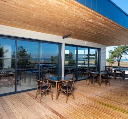 CEG MENUISERIE, Magasin de Fenêtres à Villepreux