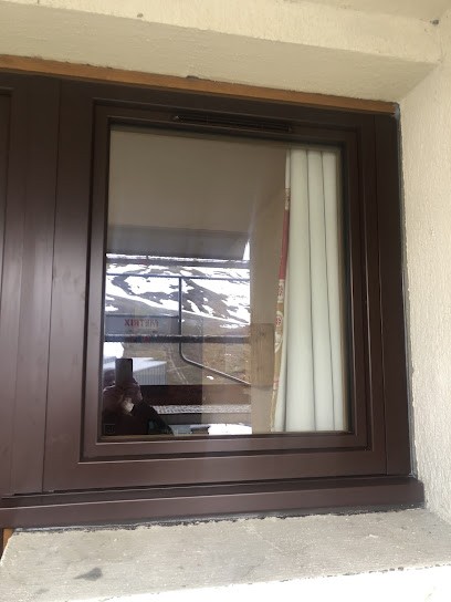 Vitrerie Home Renov - fenetres, volets roulants, Magasin de Fenêtres à Bourg-Saint-Maurice