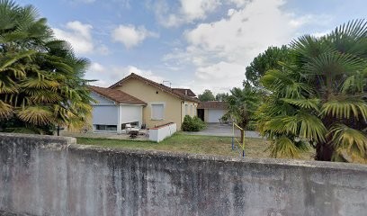 Barraquet Georges, Magasin de Fenêtres à Gelos