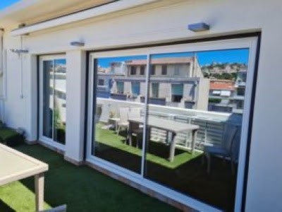 Emc Menuiserie, Magasin de Fenêtres à Marseille 03