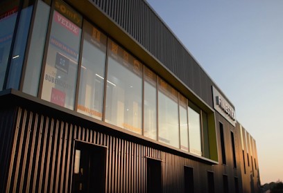 Finestra Fenêtres, Portes De Garages, Pergolas, Magasin de Fenêtres à Quimper