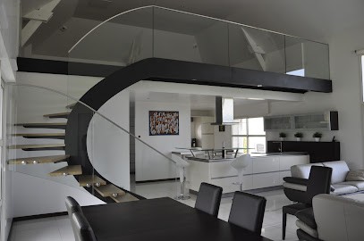 Munch et Foucher, Magasin de Fenêtres à Saint-Cyr-sur-Loire