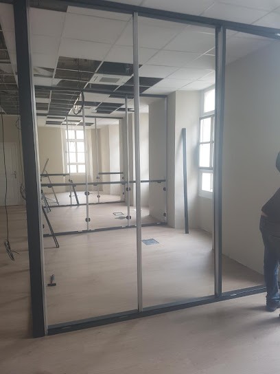 Azur rénovation 06, Magasin de Fenêtres à Levens