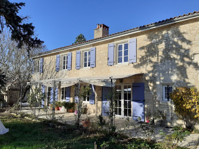 Ad2E Art Et Fenetres Cognac, Magasin De Fenêtres à Cognac