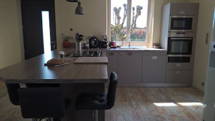 EURL Menuiserie Sourie Cécilien, Magasin de Fenêtres à Uzerche