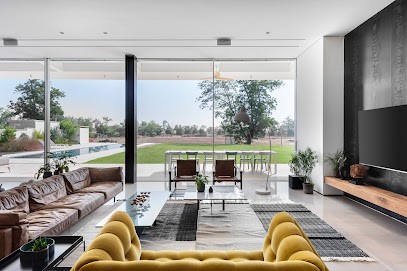 WEEEZE, Magasin de Fenêtres à Leyment