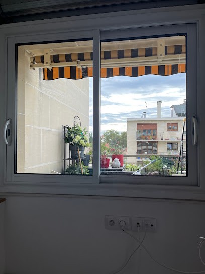 MENUISERIES DE FRANCE, Magasin de Fenêtres à Santeny