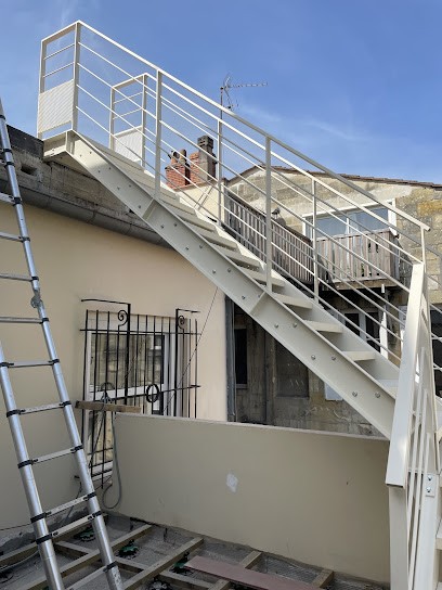 France Galerie, Magasin de Fenêtres à Pompignac