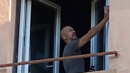 VDF Réparation Volets Roulants Et De Fenêtres Aluminium Et PVC, Magasin de Fenêtres à Marseille 08