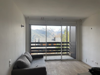 MIROITERIE ORIEGE, Magasin de Fenêtres à Tarascon-sur-Ariège