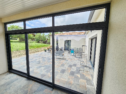 Vms Depannage Volets Menuiseries Serrureries, Magasin De Fenêtres à Gratens